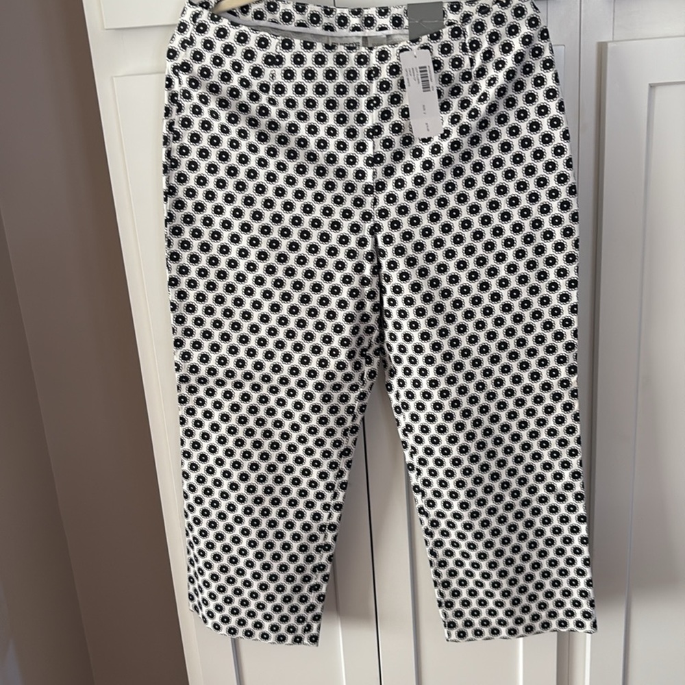 Chicos capris, nwt